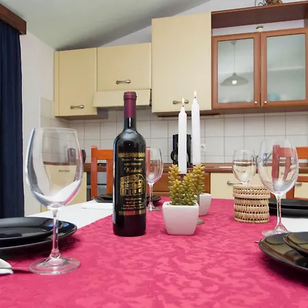 Apartman Korkyra *