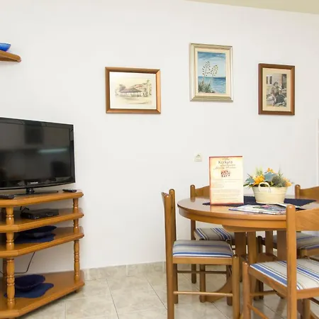 Korkyra Apartman *