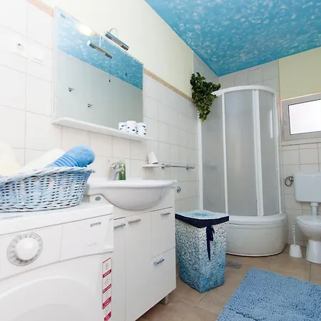 Korkyra Apartman Prigradica